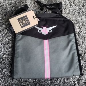 Lugabug Travel Seat/Child Carrier for Luggage